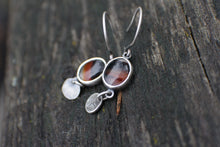 Load image into Gallery viewer, Montana Agate Mini Danglers #2