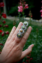 Load image into Gallery viewer, Flower Face of Mine Ring size 8.25
