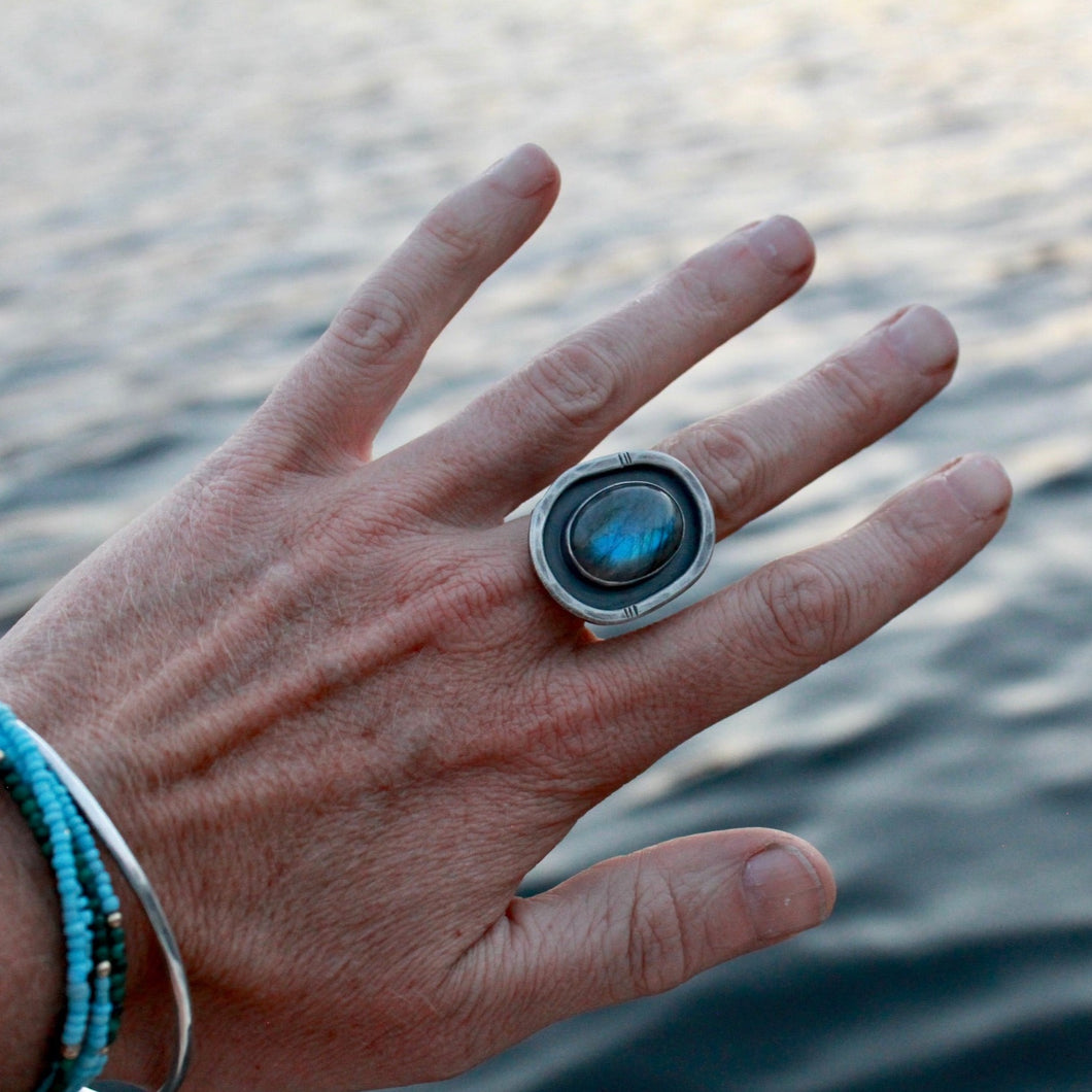 River Keeper Ring: Size 10 Labradorite Shadowbox