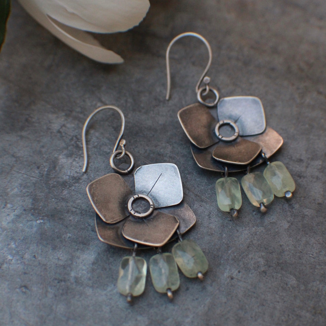 Peridot Narcissus Earrings