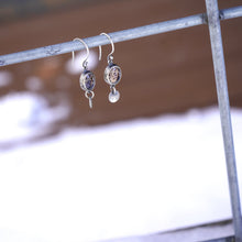 Load image into Gallery viewer, Montana Agate Mini Danglers #1
