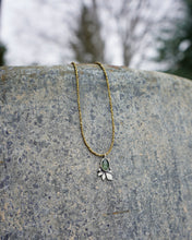 Load image into Gallery viewer, Seedling Necklace in Green Kyanite - 18" on gold seed beads
