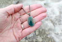 Load image into Gallery viewer, Wild Ice Pendant #4 -Thick Big Oval on 18&quot; reverse rope chain
