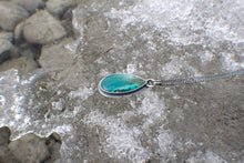 Load image into Gallery viewer, Wild Ice Pendant #3 - long drop on 20&quot; flat curb chain
