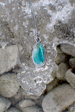 Load image into Gallery viewer, Wild Ice Pendant #3 - long drop on 20&quot; flat curb chain
