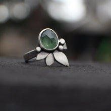 Load image into Gallery viewer, Seedling Ring size 6 - Green Kyanite

